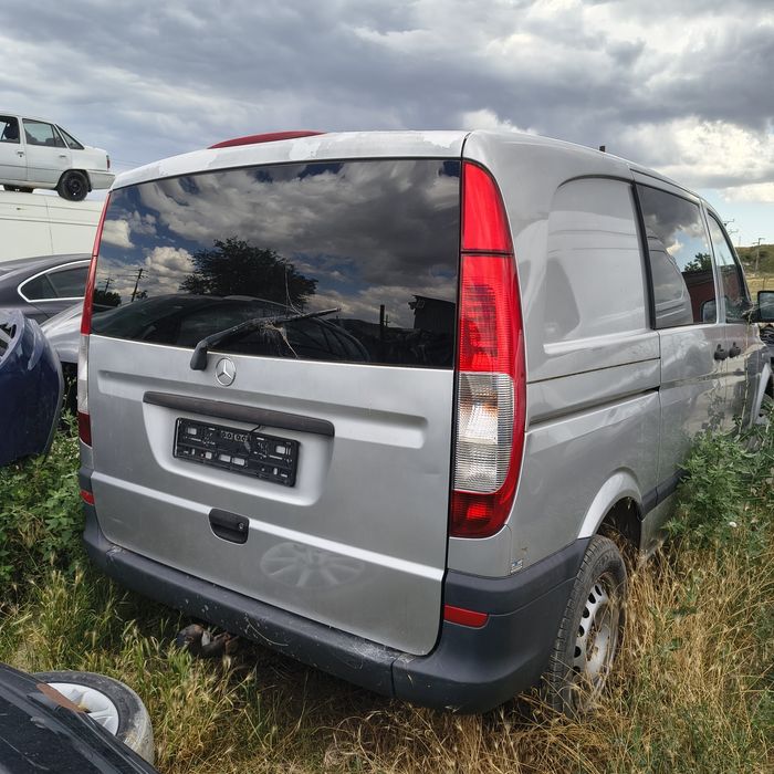 Dezmembrari/dezmembrez Mercedes vito 2.2 cdi