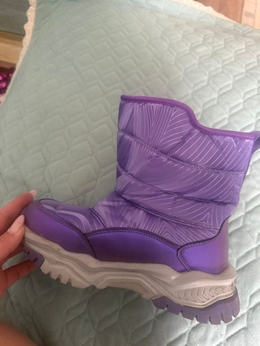 Обувь разная на девочку