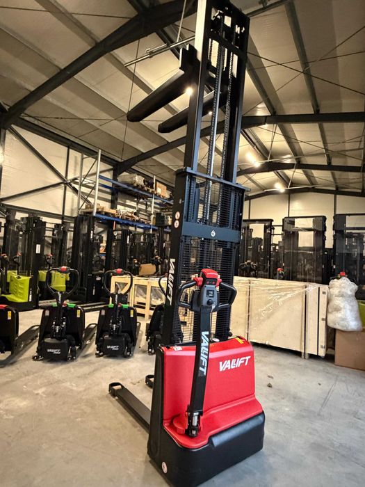 Liza electrica cu catarg Transpaleta electrica 1,5T VALLIFT DIN STOC