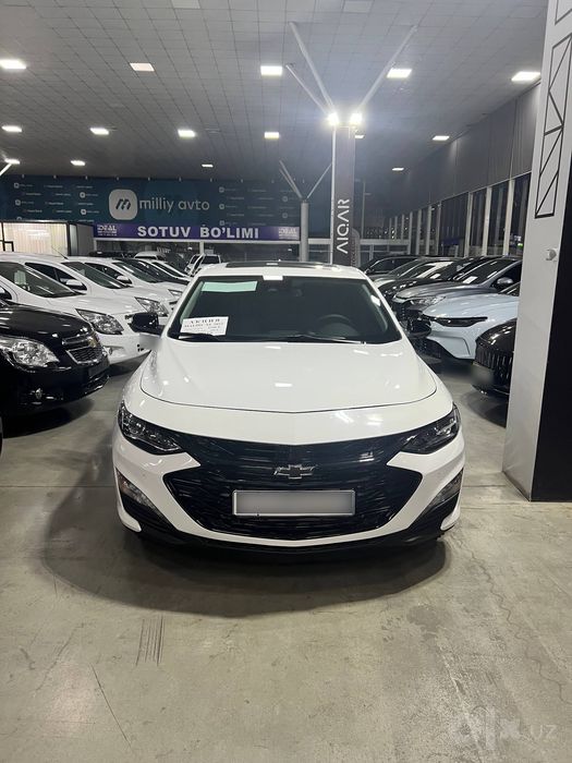 Chevrolet Malibu 2