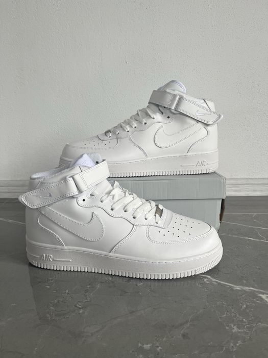 Air Force 1 Mid.