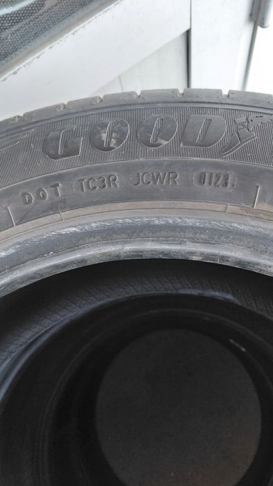 Шина, балон 17 размер