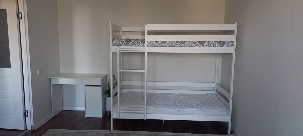 двухярусъная  кроват