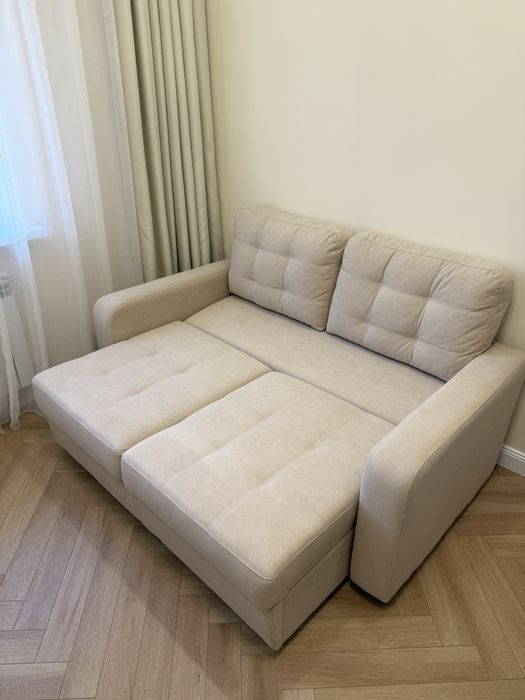 Диван двухместный