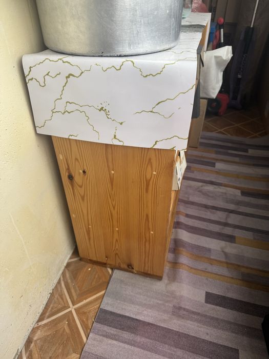 Продам обувницу из натурального дерево