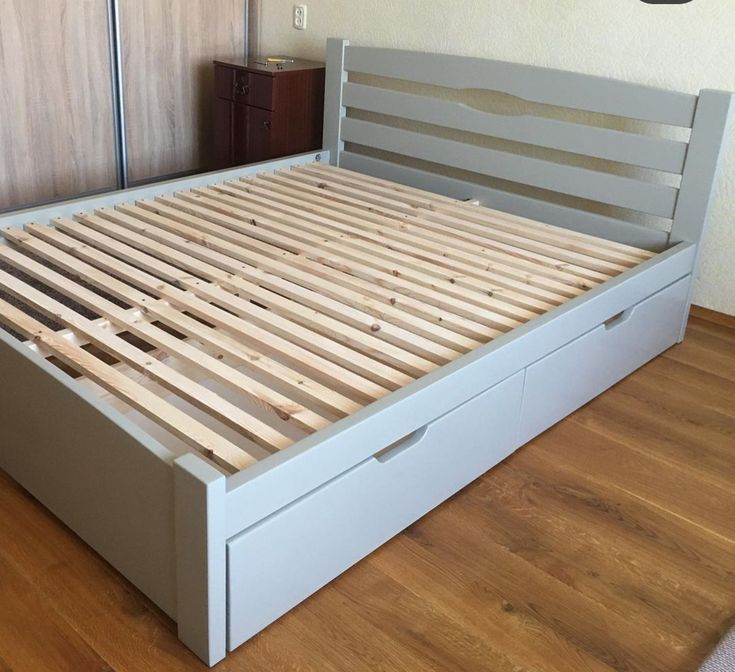 Продам 2 Спальную Кровать