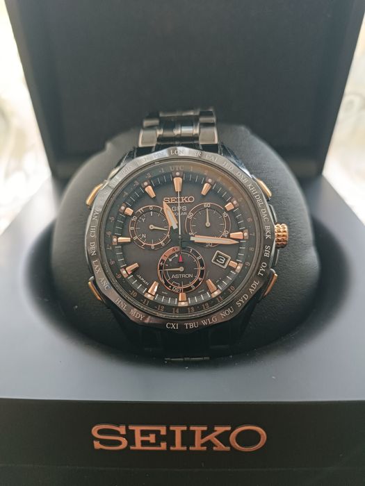 Часы "SEIKO" Astron Solar