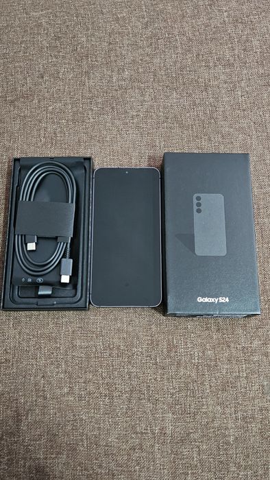 Samsung Galaxy S24 – 128 GB – IMPECABIL – Prim proprietar