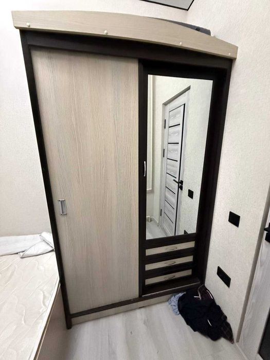 продам шкаф 125/205/60