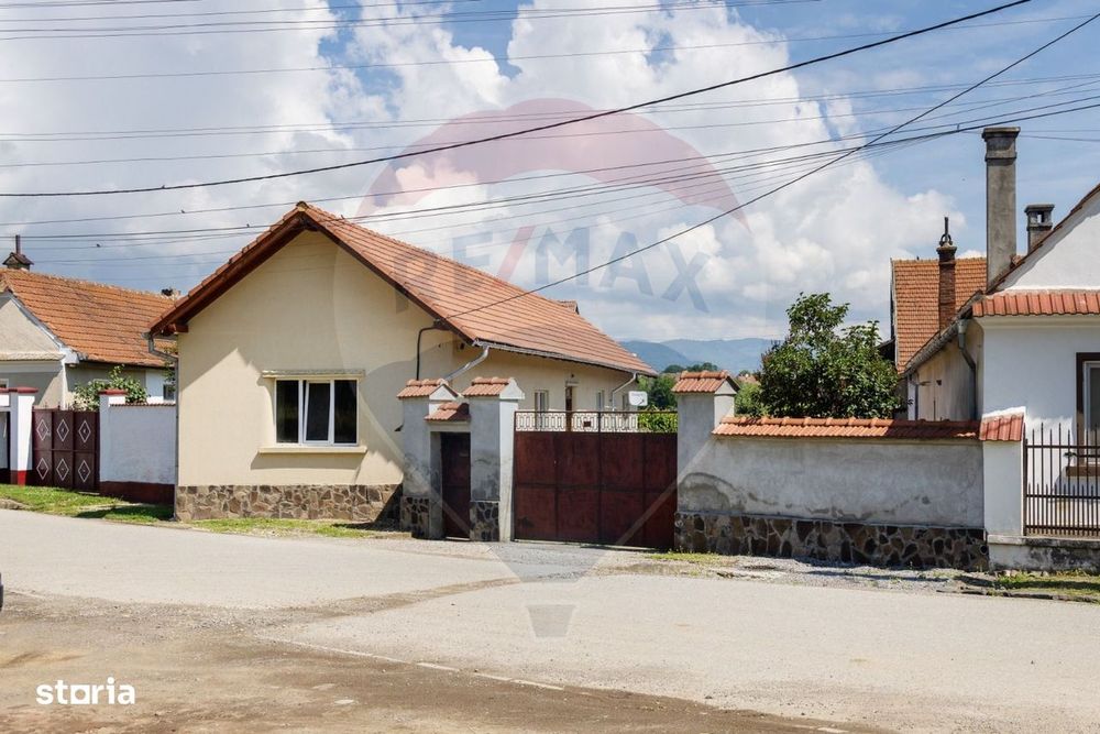 Casa traditionala cu teren 2.259 mp in Dumbravita, Brasov