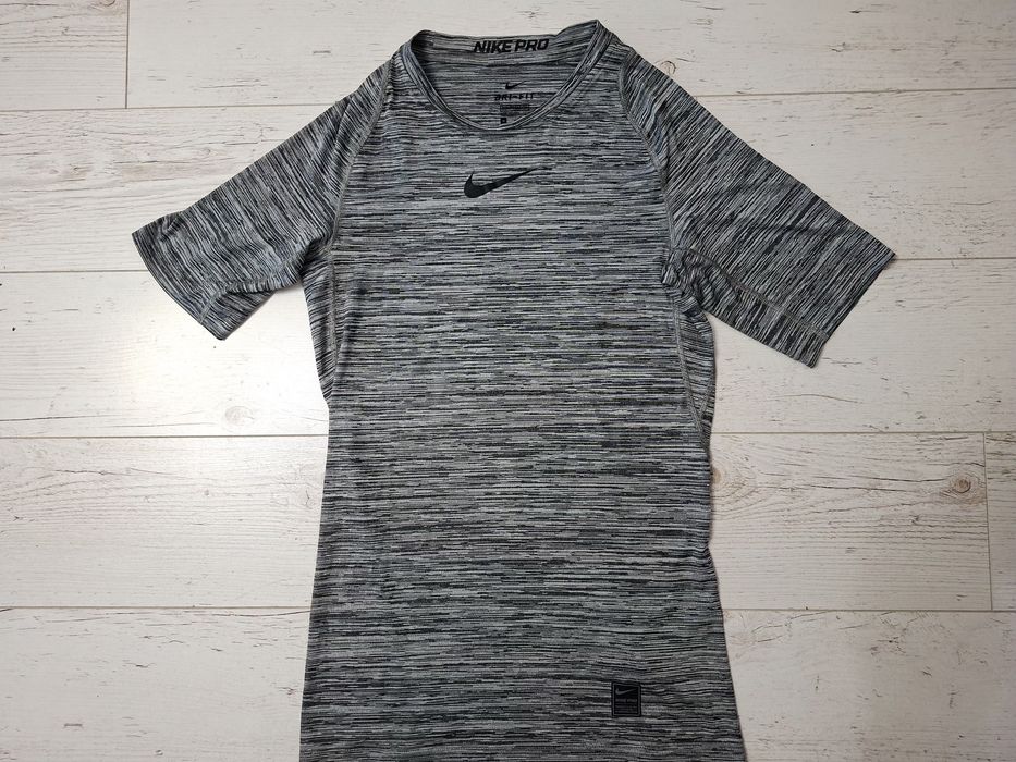 Nike Pro-Ориг. Тениска