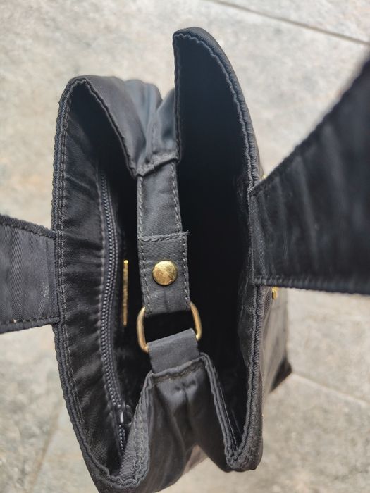 Geantă de mână Prada Bucket Bag originală rară