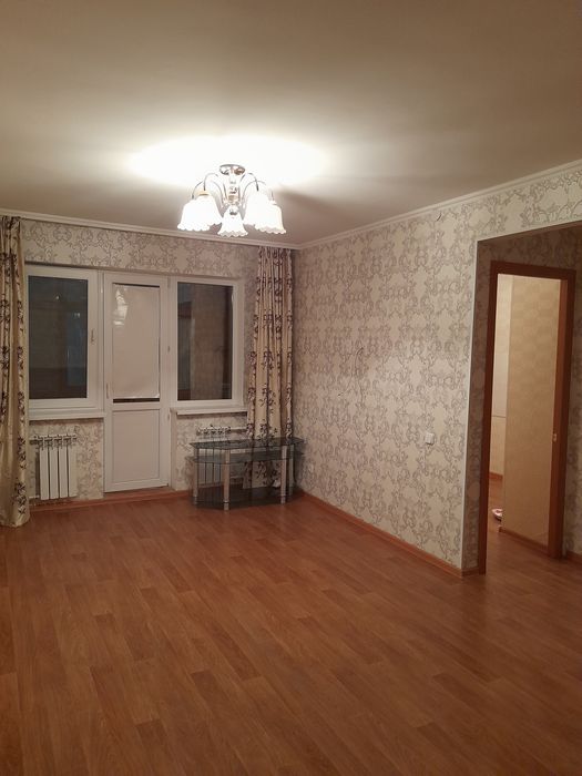 Продам 1 квартиру центр города.