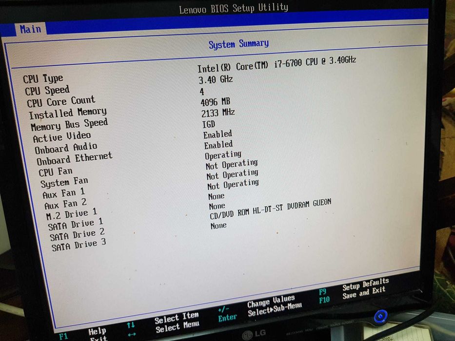 Pc SFF LENOVO ThinkCentre M710S Placa de baza INTEL Core i5-7600 i5-7500 i5-7400 Six Core Ram 8 GB DDR4 HDD 500GB/ SSD 120GB DVDRW Port M2 Card Reader