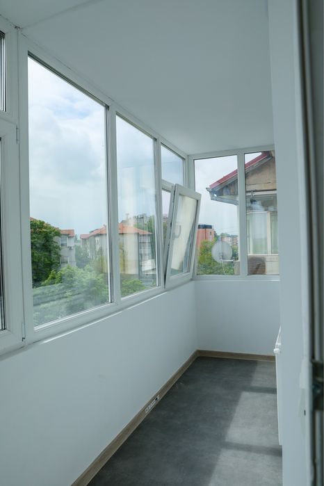 Apartament 4 camere de vanzare