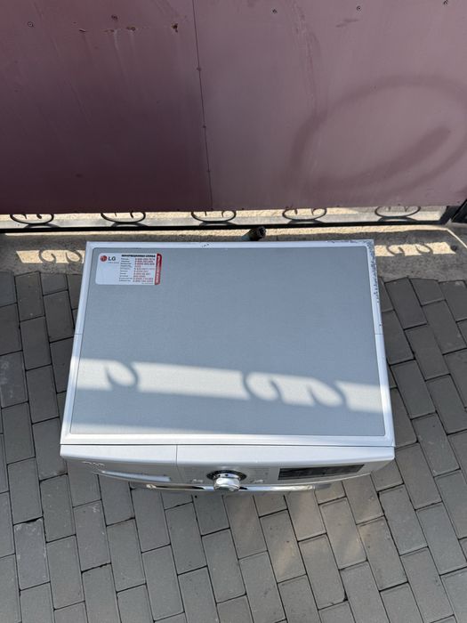 Стиральная машинa