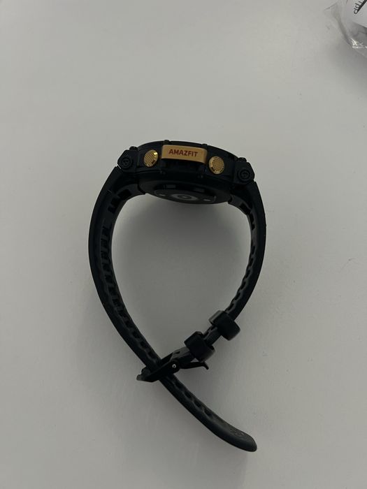 Amazfit T-REX 2 в отличном состоянии