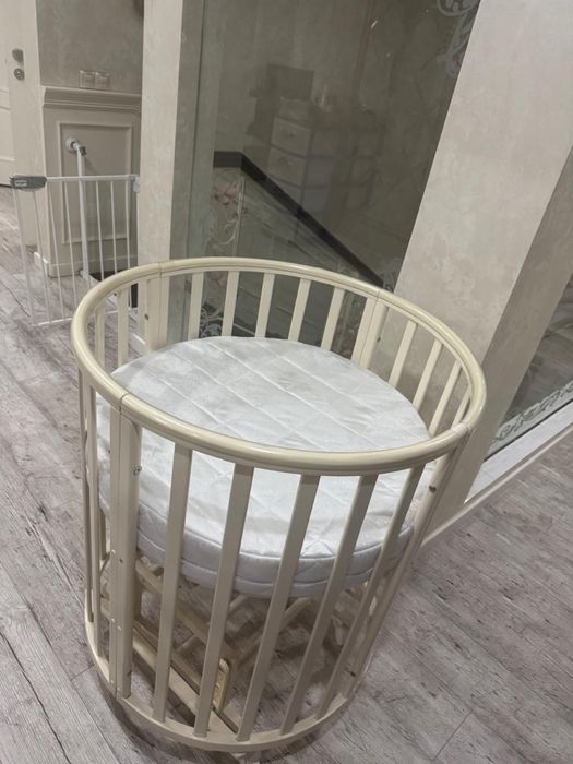 Кровать детская.