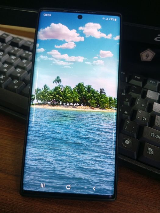 Samsung not 10 plus 12/256 ideal obmen yokisotiladi