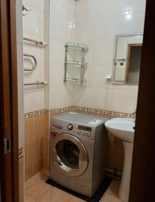 Bollarga 3 xonali kvartira BEZMAKLER ijaraga Srochno