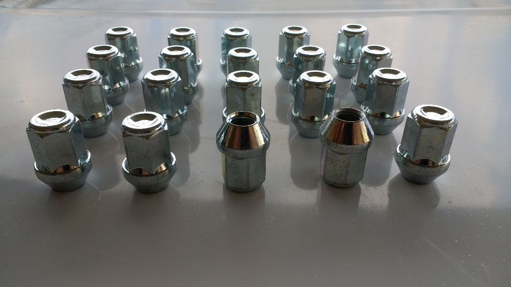 Set 20 Piulite prezoane Land Rover M14 x 1,5 - Noi