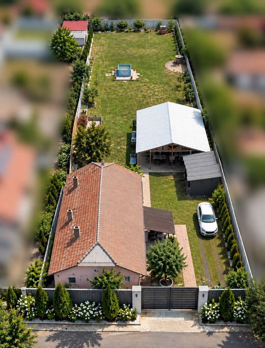 Casă cu teren 1809 mp Sacalaz  Proprietar