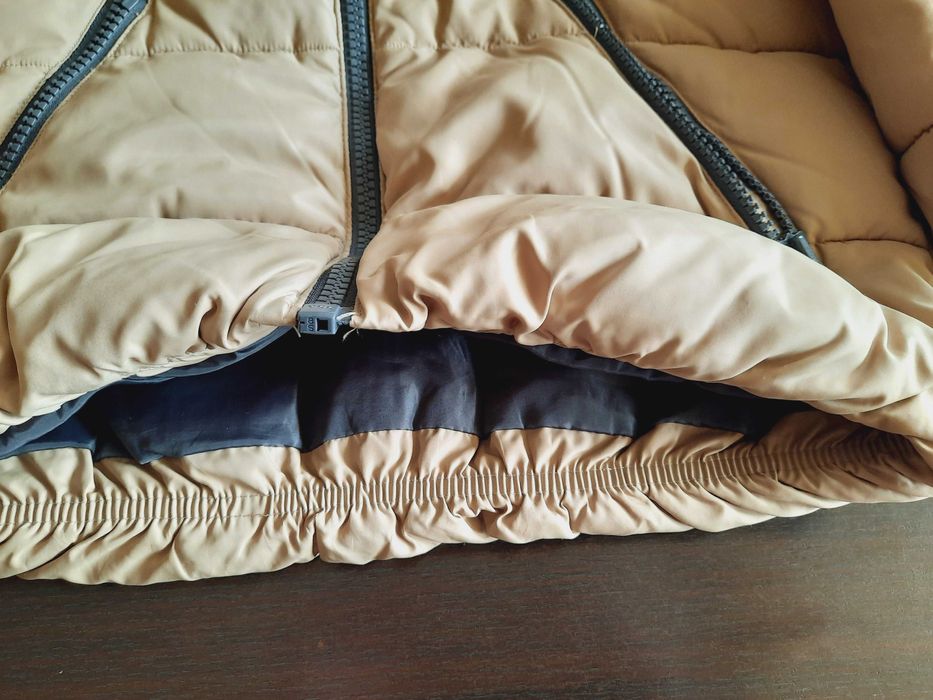 зимно яке БЕНЕТОН за момче, 8-9г, 30лв