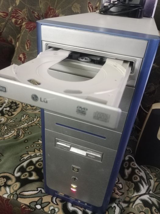 Продам машину зверь.