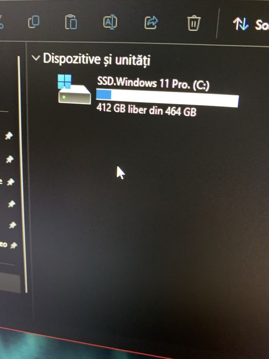 Lenovo intel core i5 gen 9,Display tach 23,8,Windows 11,16gb ram ddr4.