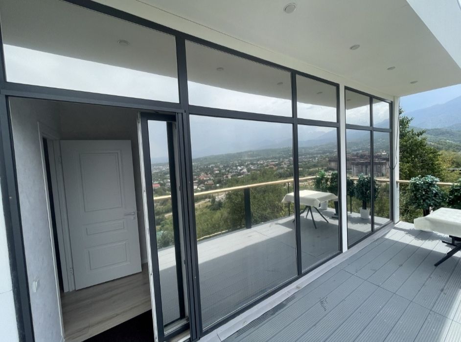 Тонировка окон и стекол