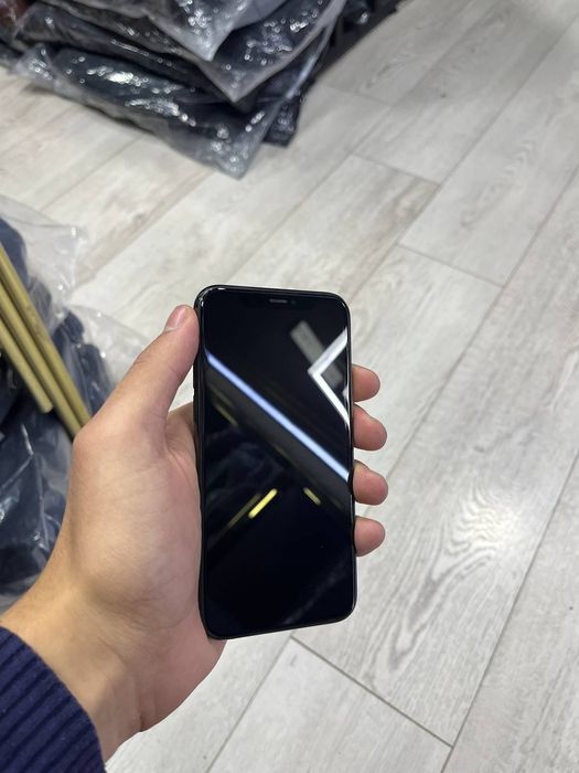 Iphone 11 pro black