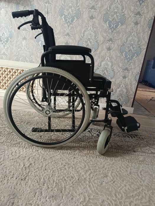 Инвалидная коляска