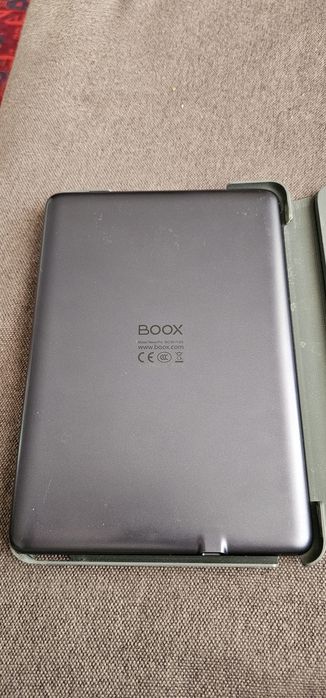 Onyx Boox E-ink Ebook Reader 7.8 inch husa cu tastatură cu fisură pe ecran