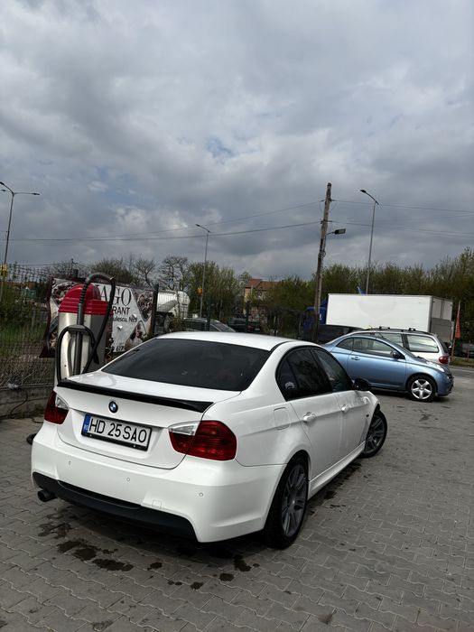 BMW 3 Series 0 — imagine 5