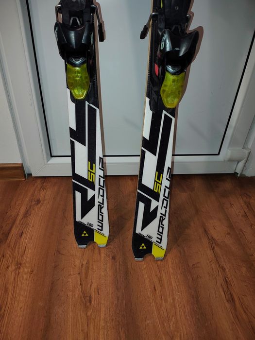 Vând schiuri Fischer Profesionale