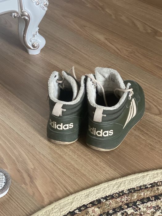 Продам ботинки adidas оригинальные, размер 41