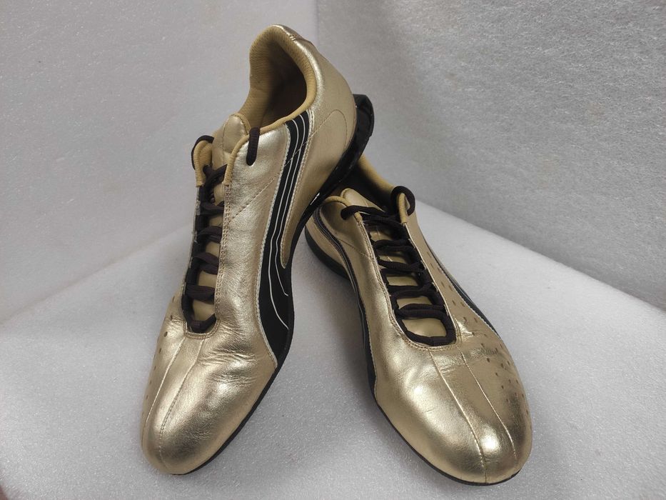 Kецове/сникърси/маратонки PUMA злато.