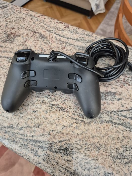 Контролер LEXIP за PS4
