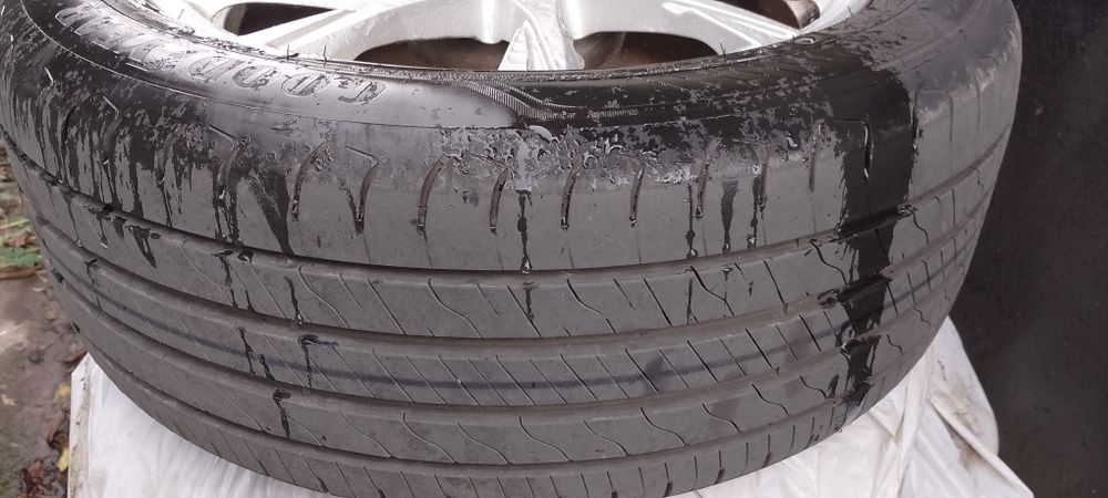 Roti audi cu cauciucuri 225 50 r 17