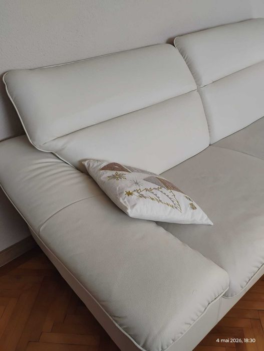Canapea piele