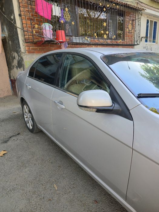 Продаётся машина epica shevrolet