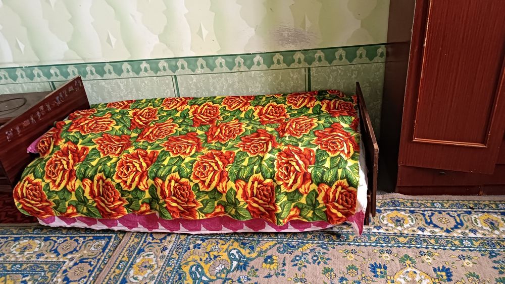 Крават сотилади о