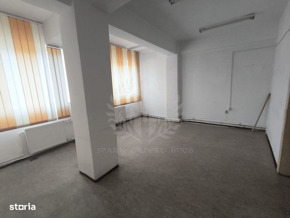 Cladire Birouri\\Ultracentral