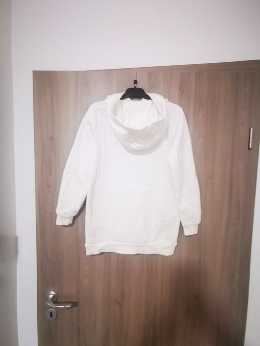 Lot hanorace H&M și Reserved, pentru 8-9 ani