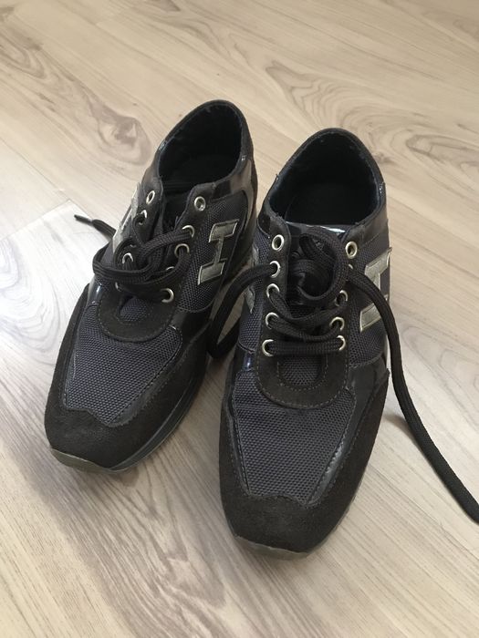 Adidasi hogan marimea 36