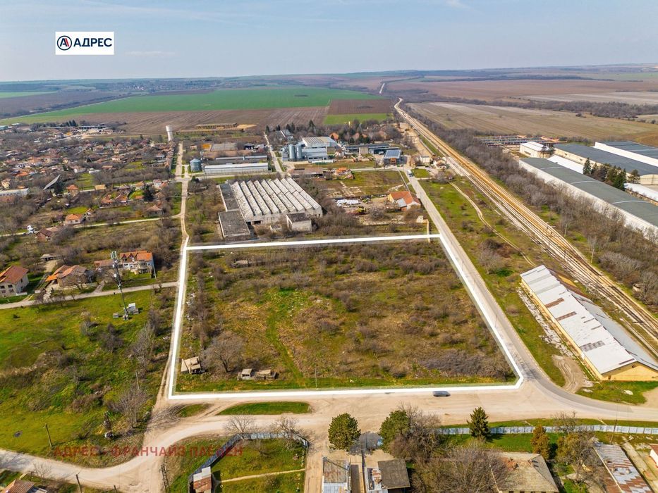 Парцел в Плевен, област-гр.Пордим площ 8680 цена 100000