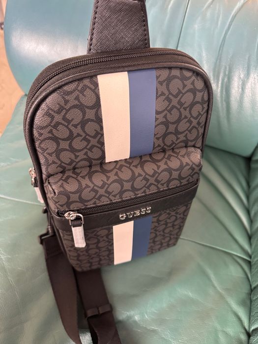 Borseta  Mare Guess