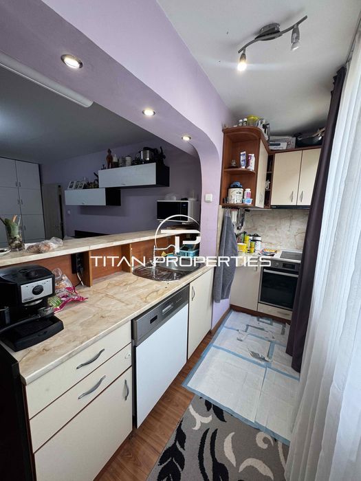 Продава се Двустаен апартамент в Бургас, Изгрев - 61 кв.м за 1129 €/кв.м - Снимка #2