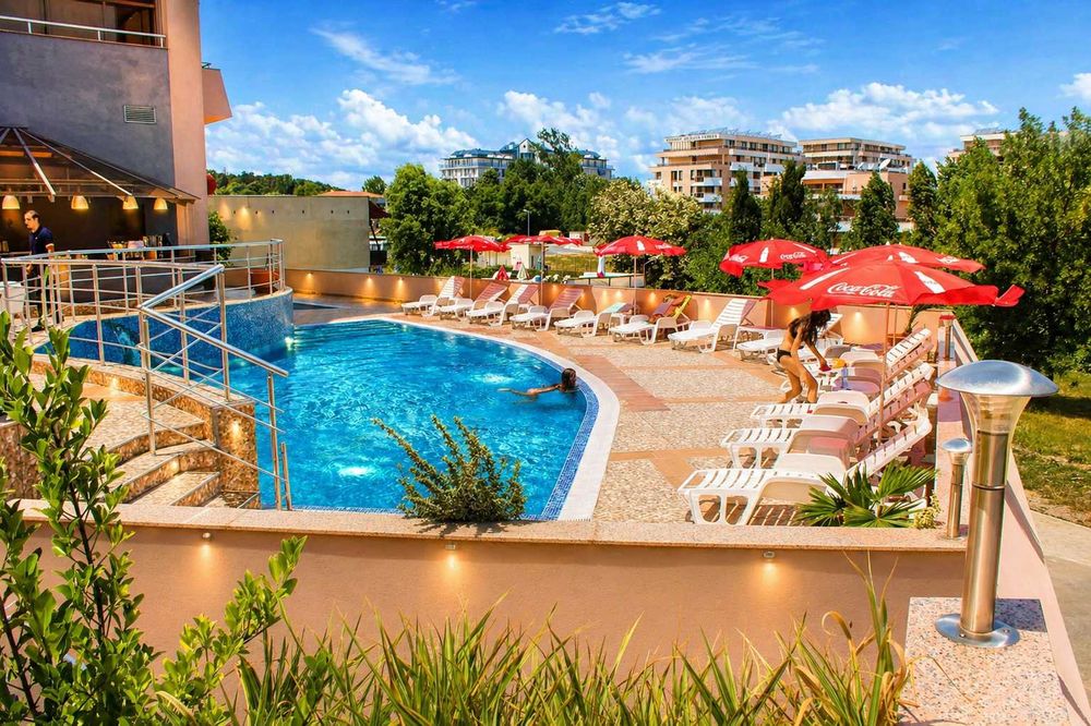 Продава се Едностаен апартамент в Царево - 46 кв.м за 666 €/кв.м - Снимка #7
