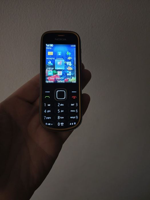 Nokia 3720c-2 ( decodat, estetica foarte buna)